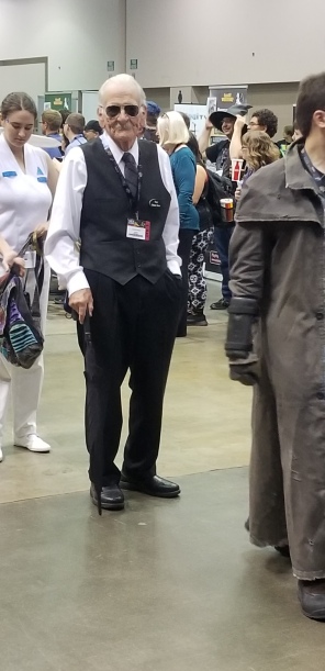 Not REALLY Stan Lee, but the guy sure looked like him.